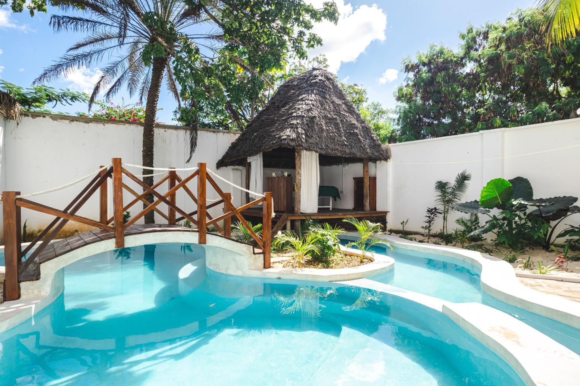 Tasneem Islamic Luxury Suites Джамбиани Экстерьер фото